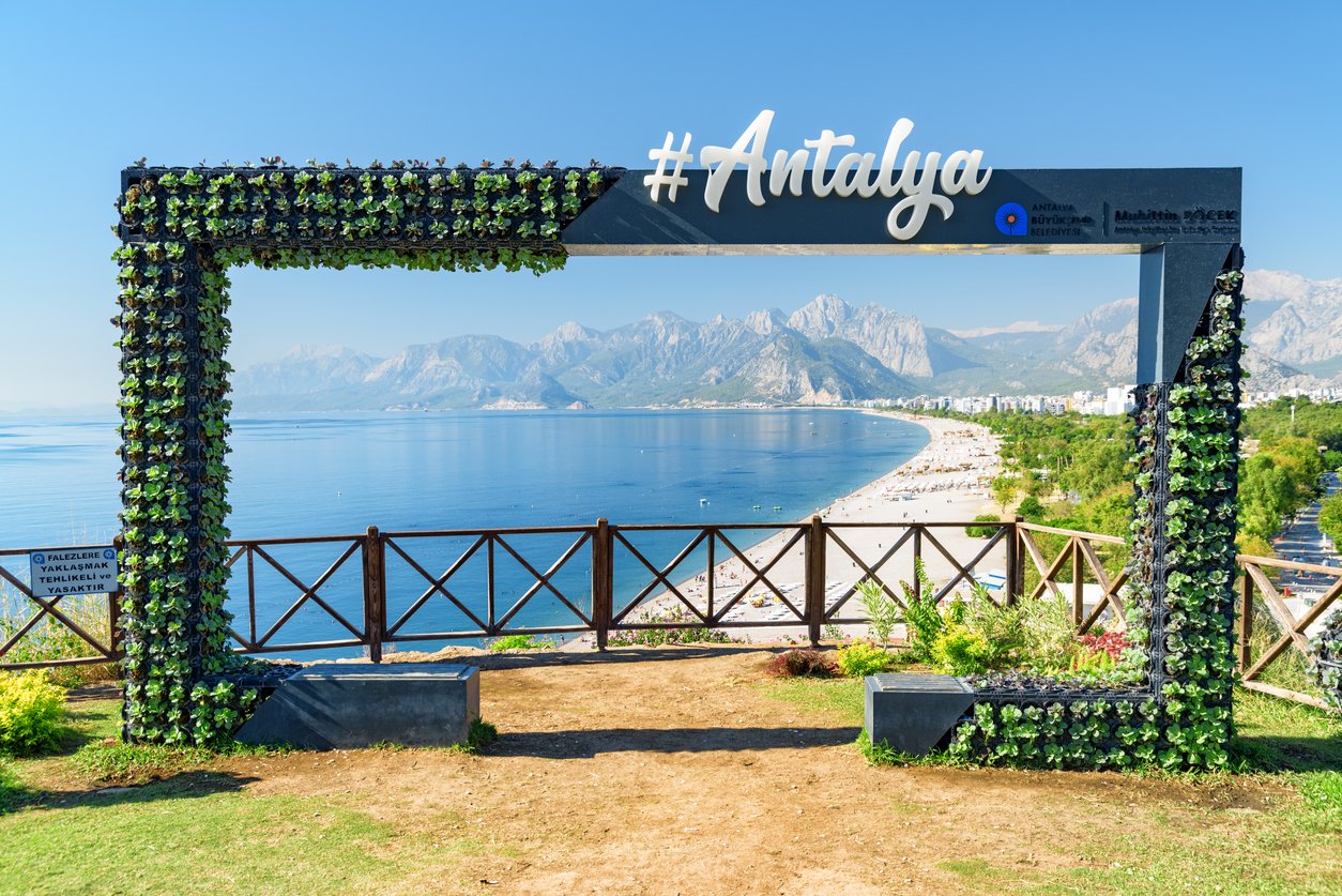 Awesome view of Konyaalti Beach through scenic frame in Antalya