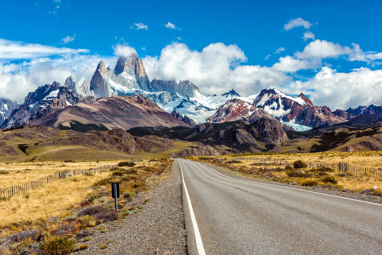 Prise électrique en Argentine : Faut-il un Adaptateur en Voyage ?